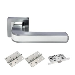 Фурнитура для дверей. MH46SC-W-MS4BB (Комплект матовый хром — белый: дверная ручка ЦАМ, защелка, 2 петли)
