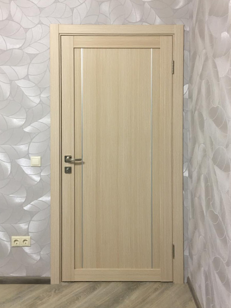Установка распашной двери